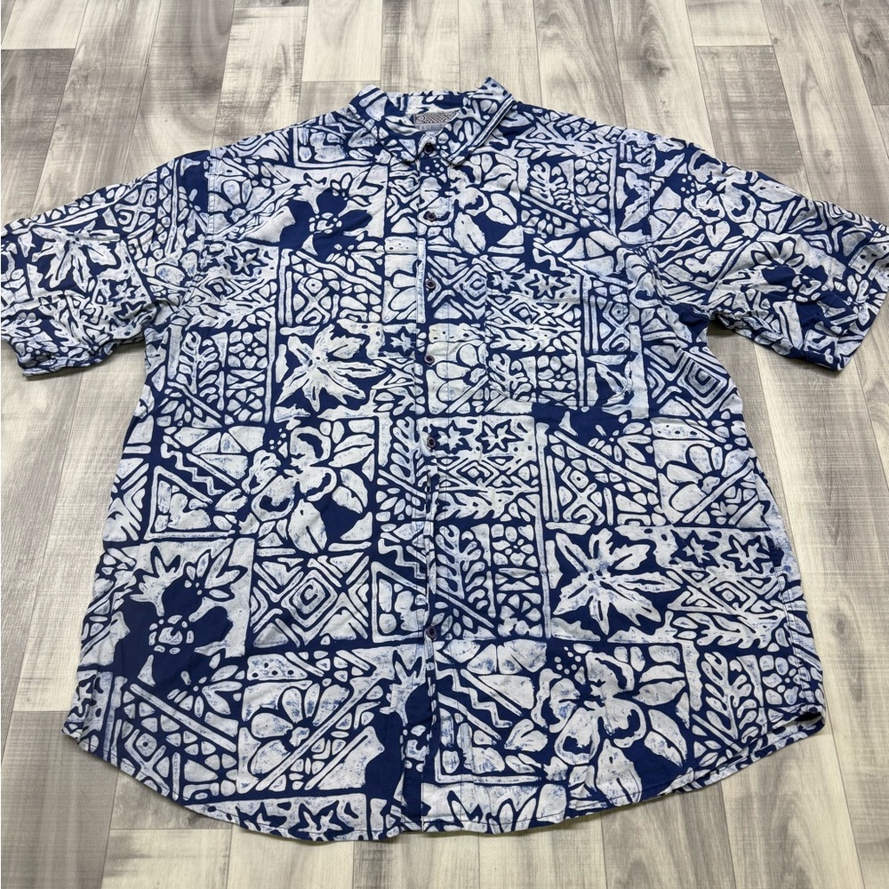 Men's XXL Back East Blue & White Floral Hawaiian Short-Sleeve Button Up Shirt